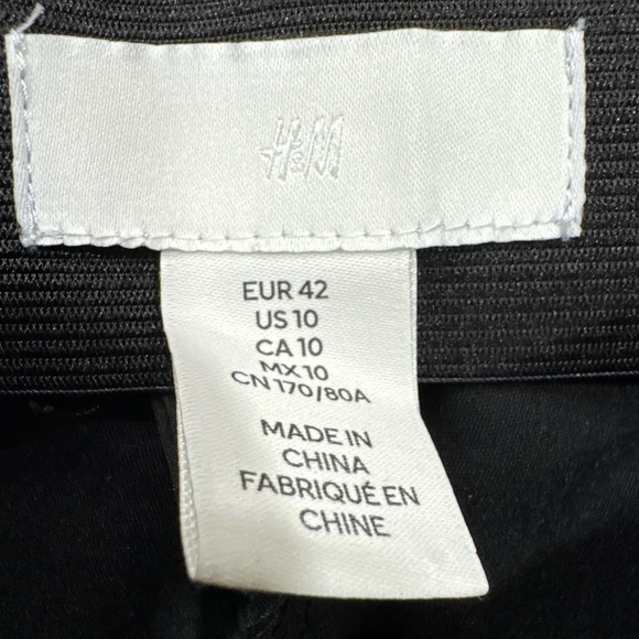H&M Classic Black Slacks Pants - Picture 5 of 5